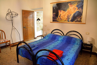 dormire vino toscano vigne SAN GIMIGNANO TOSCANA tour cantine colline toscane