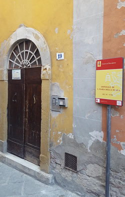 casa vacanze lavoro alloggio vino toscano vigne SAN GIMIGNANO TOSCANA chianti vernaccia olio oliva